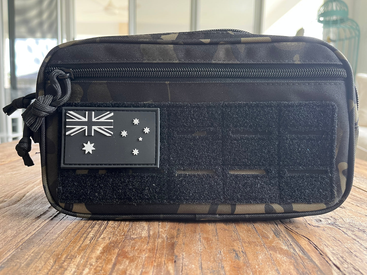 MORNING ROUTINE TOILETRIES BAG - KHAKI