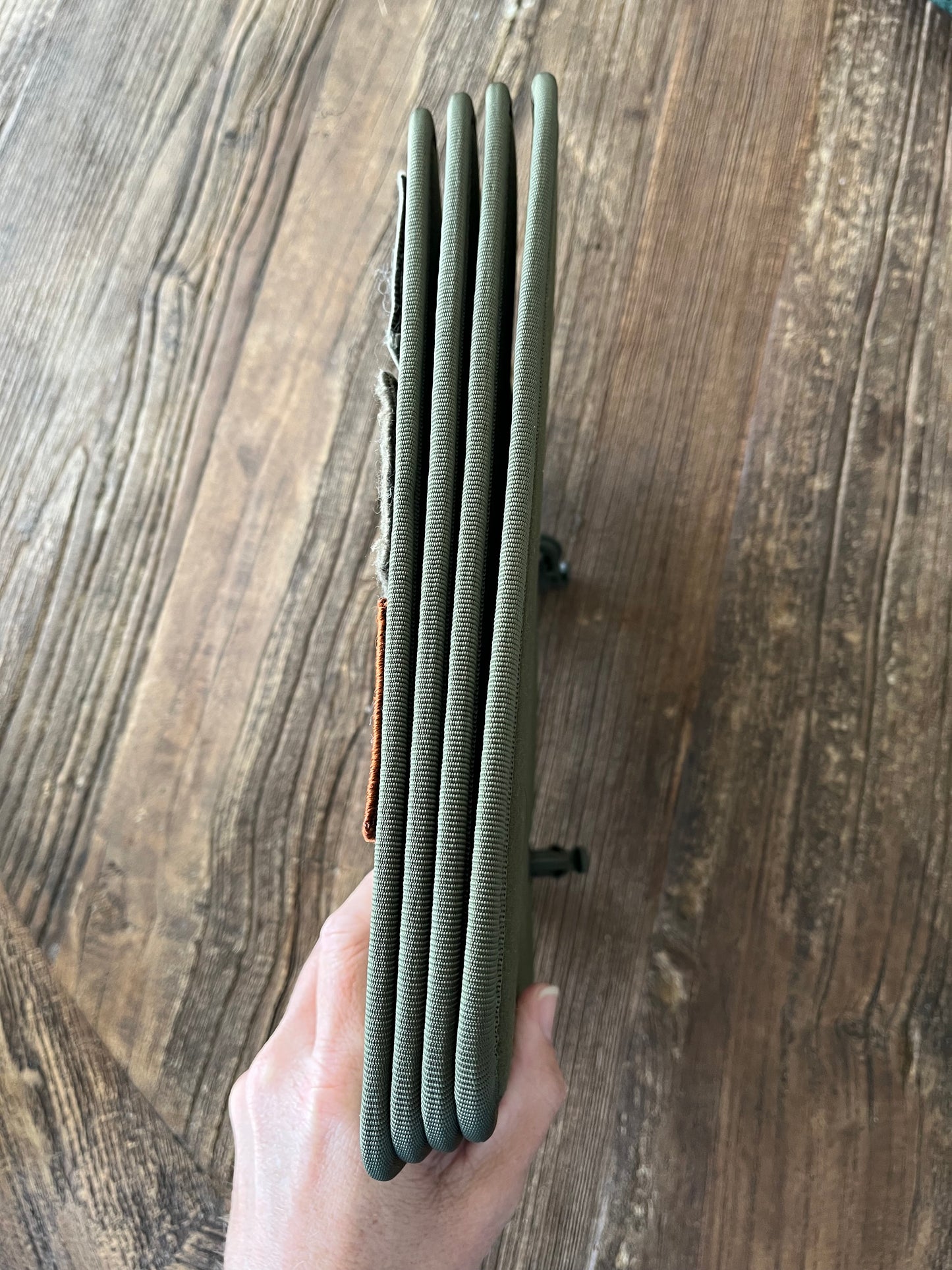 PATCH DISPLAY BOOK - GREEN